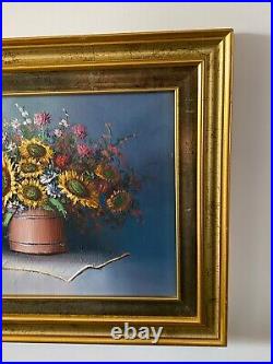 Bouquets de fleurs huile sur toile signé Charles Benolt XXeme cadre doré
