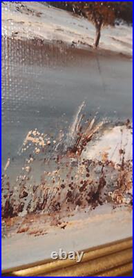 Charmant paysage de neige XX ème. Huile sur toile, signée J-A LAURENT. Encadrée